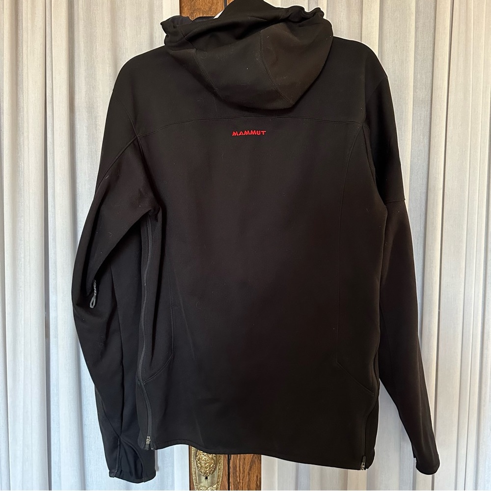 Mammut Black Technical Softshell Jacket - image 6
